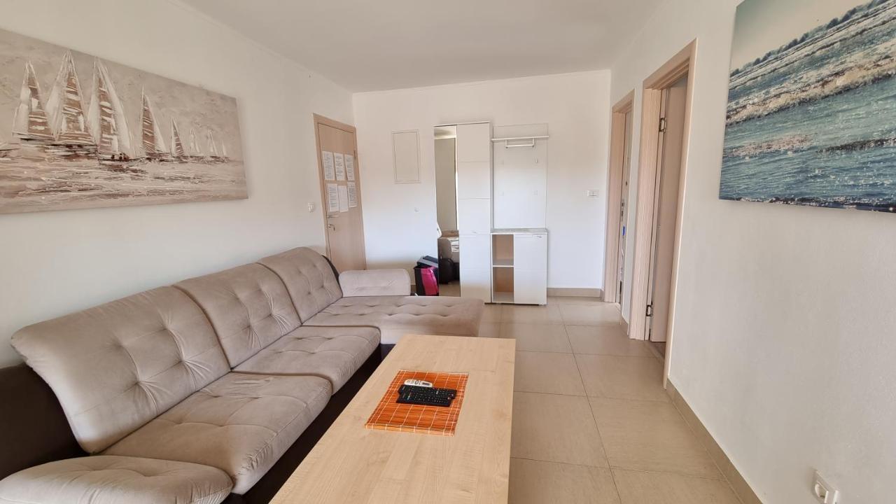 Apartments Bellator Šilo Eksteriør billede