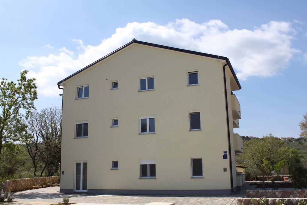 Apartments Bellator Šilo Eksteriør billede