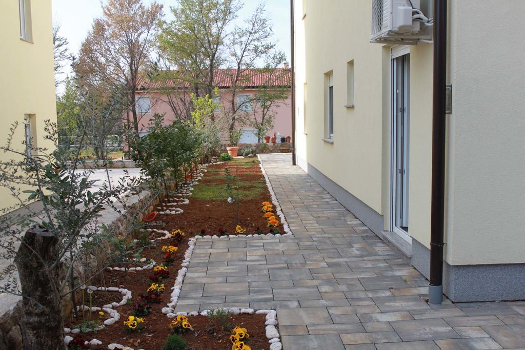 Apartments Bellator Šilo Eksteriør billede
