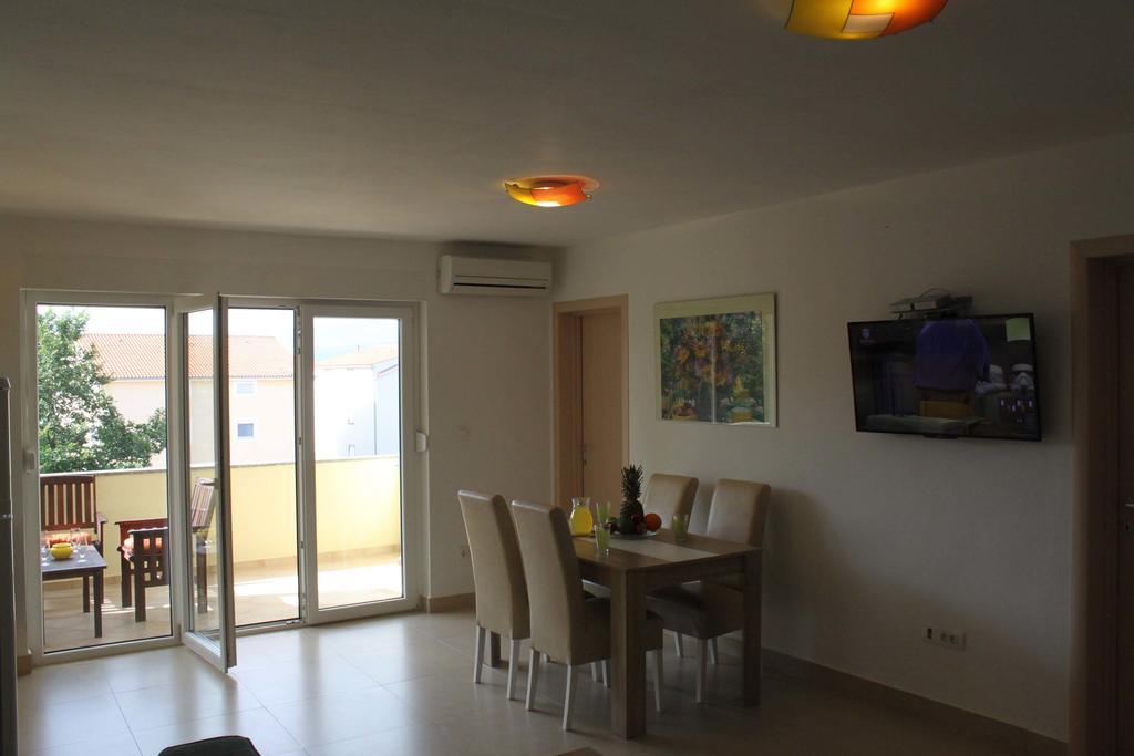 Apartments Bellator Šilo Eksteriør billede