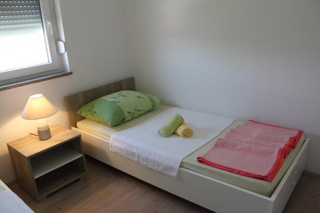 Apartments Bellator Šilo Eksteriør billede