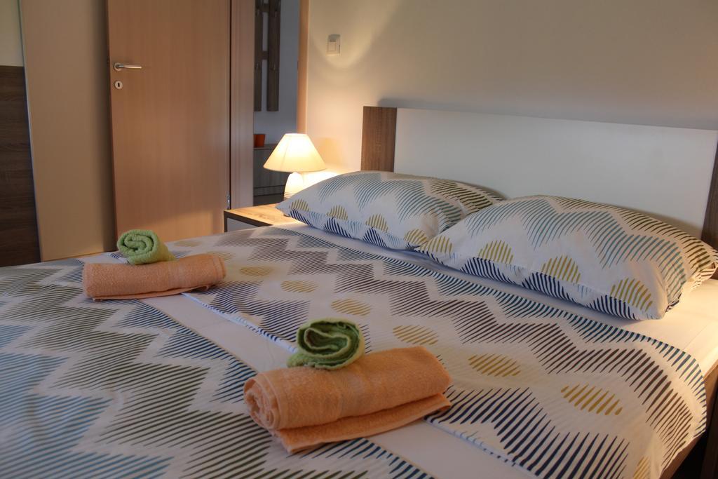 Apartments Bellator Šilo Eksteriør billede